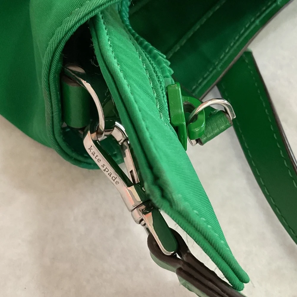 kate spade vibrant green nylon tote with detachable strap